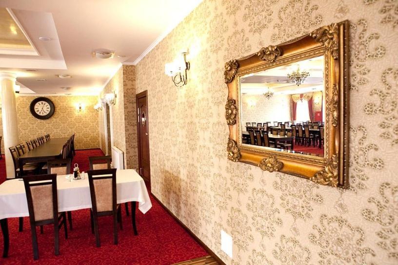 Hotel Andersen Rzeszów Kültér fotó