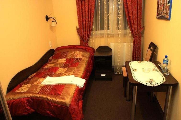 Hotel Andersen Rzeszów Szoba fotó