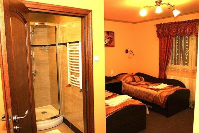 Hotel Andersen Rzeszów Szoba fotó